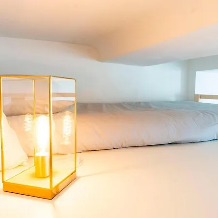 Petit Pour 2 A 3 Personnes Апартаменты Кан