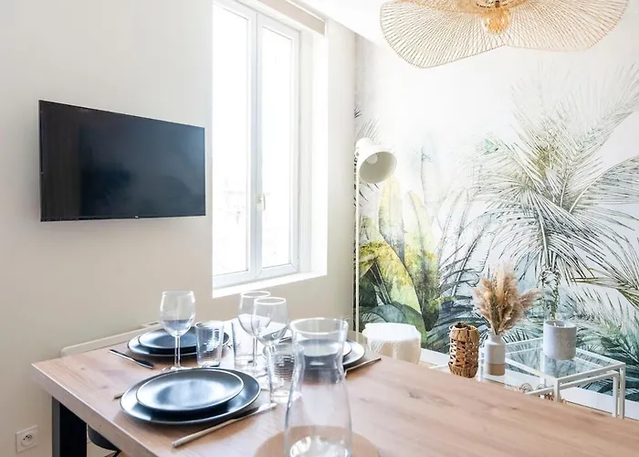 Petit Pour 2 A 3 Personnes カーン