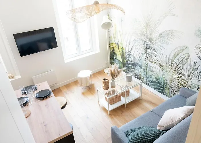 Petit Pour 2 A 3 Personnes アパート